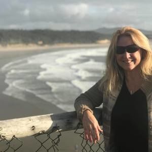 Meet your Posher, Tami